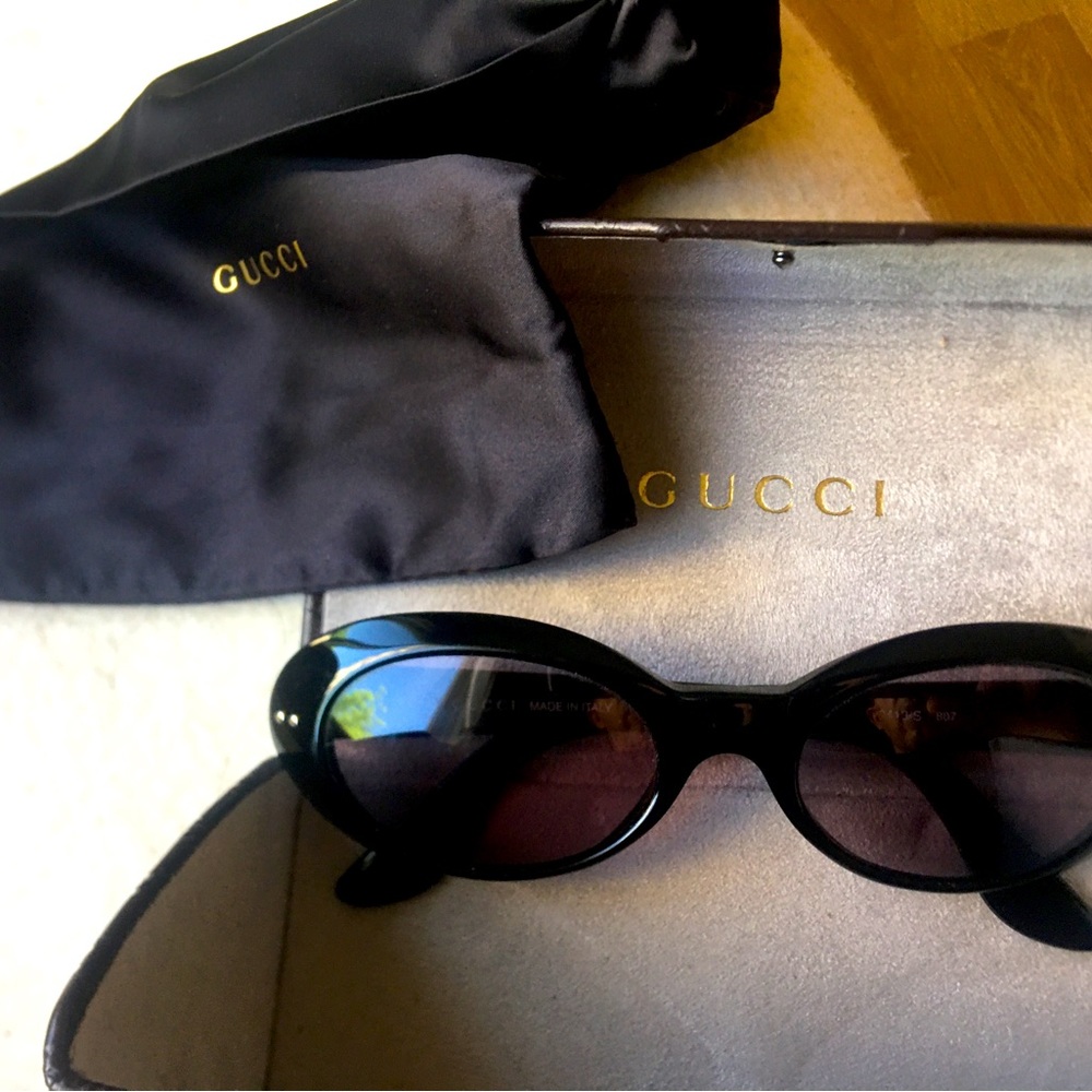 Gucci eyeglasses / sunglasses